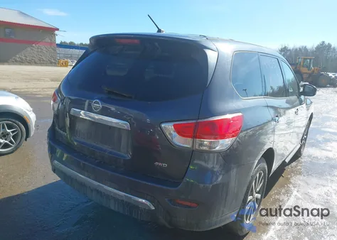 2013 Nissan Pathfinder S из США, поврежденный, VIN 5N1AR2MM3DC642568